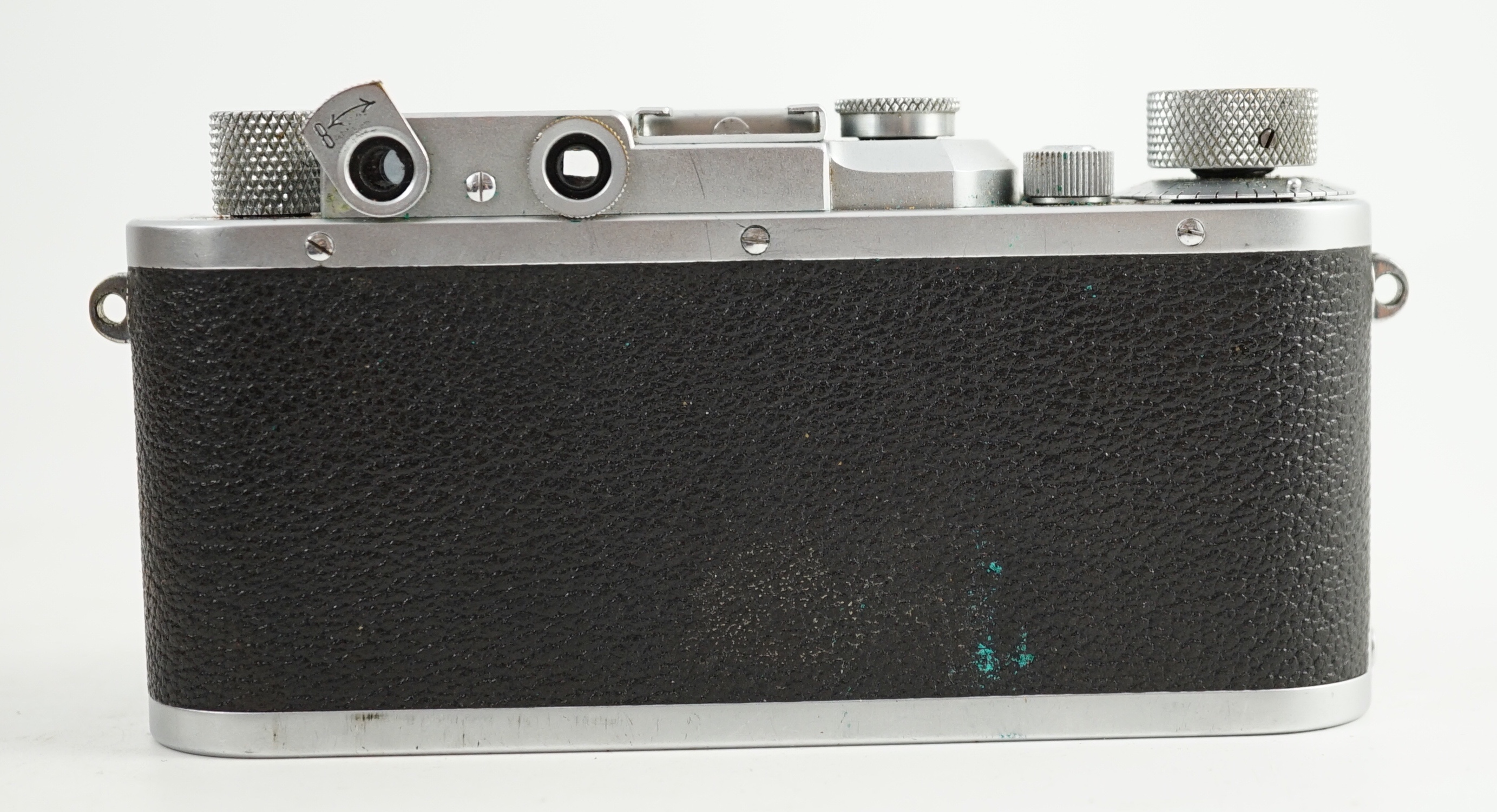 A Leica IIIa camera, number 302196 with Leitz Elmar F51:35 lens